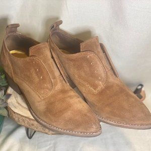Dolce Vita Savannah DK Saddle Suede (size 8.5)